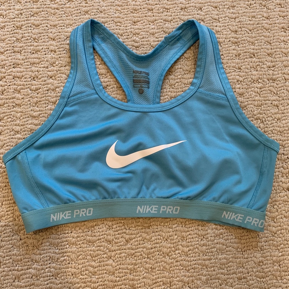 Nike Pro Girls’ Youth Sports Bra